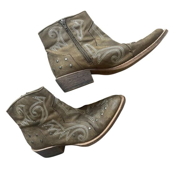 Coconuts by Matisse Brown Suede Leather Studded Western Cowgirl Boots 9 M Cowboy - Picture 1 of 5